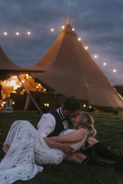 Element Tipis