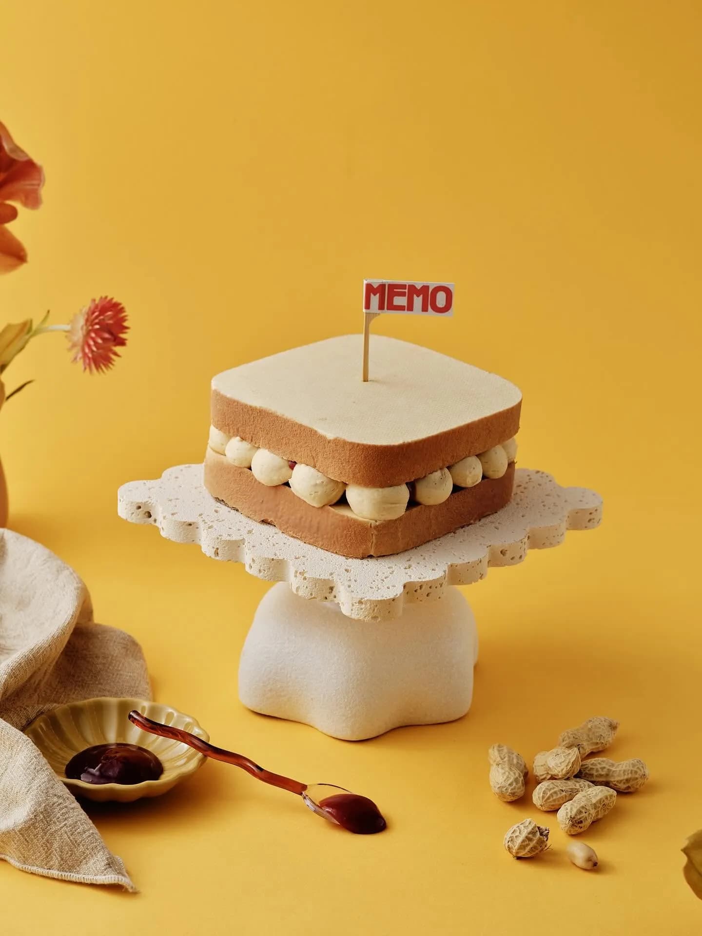 Memo Cakery wedding cakes gallery image 2