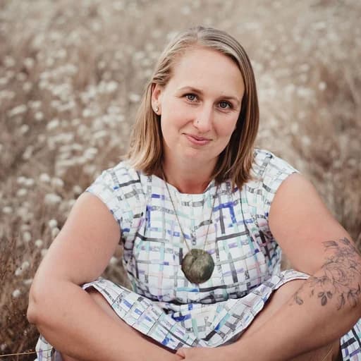 Roz Hensman Photography logo
