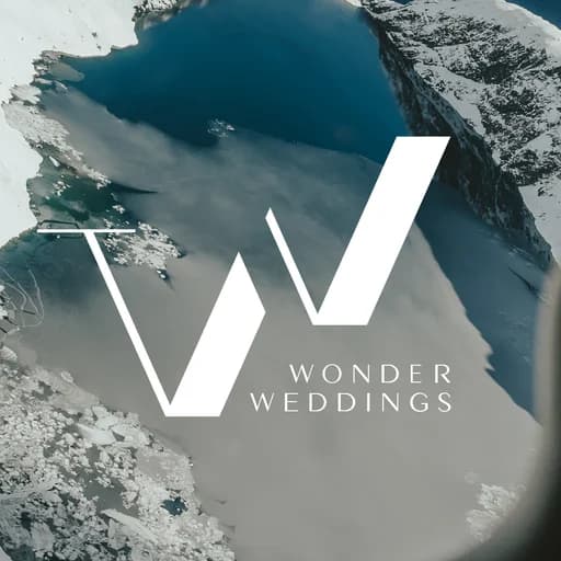 Wonder Weddings logo