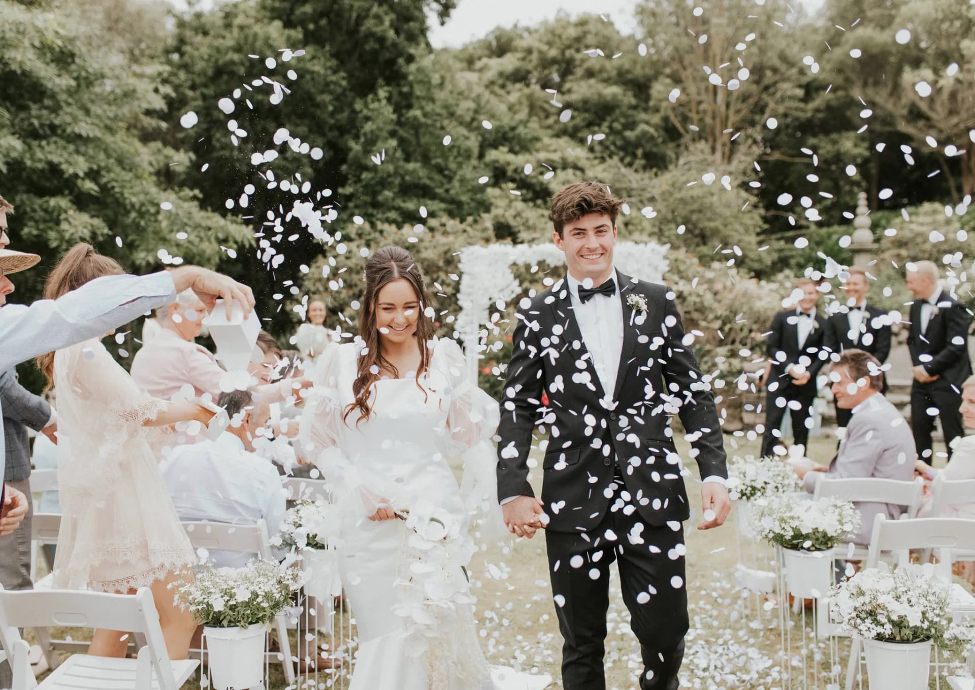 Tie the Knot with Ollie