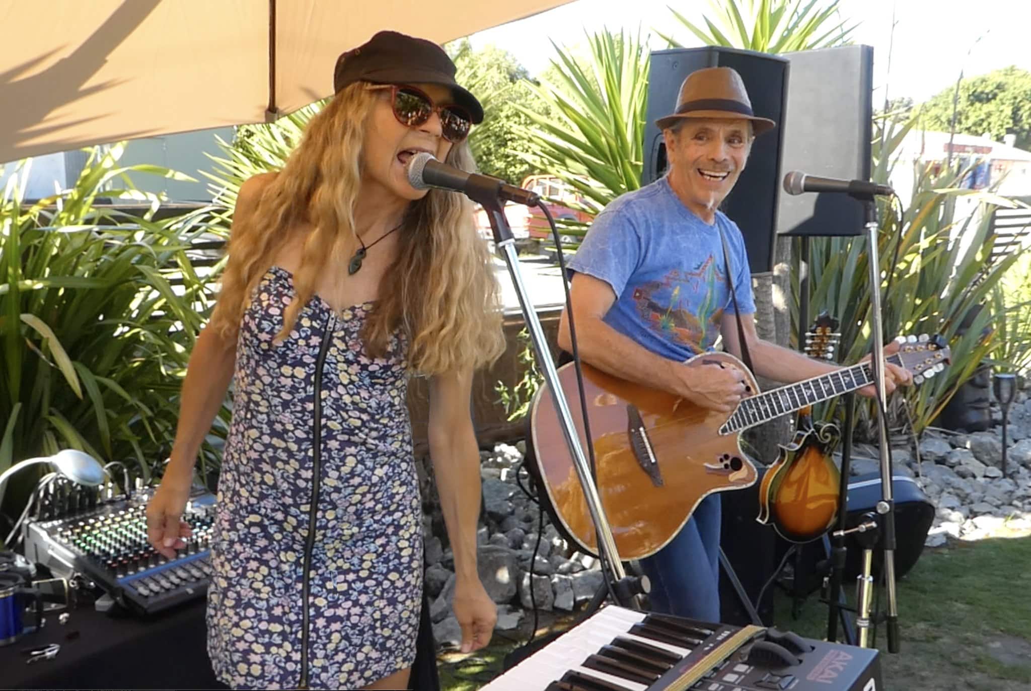 Gypsy Pickers, Music & DJs
