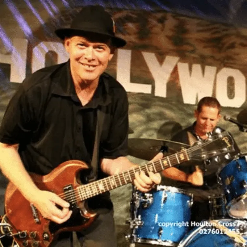 The Tim Armstrong Band, Music & DJs