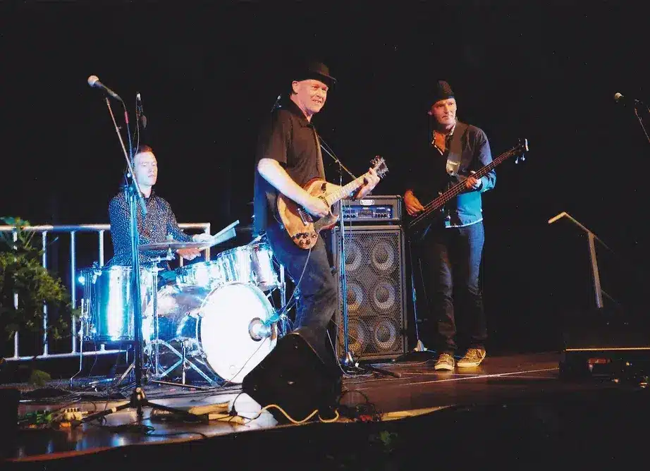 The Tim Armstrong Band, Music & DJs