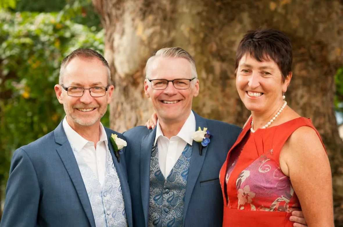 Unison - Robyn Riddle, Celebrants